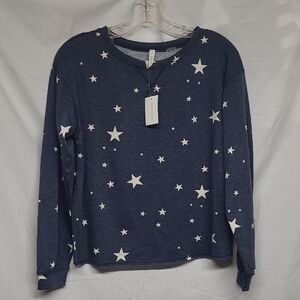 Mia & Tess Women's Navy Star Print Top